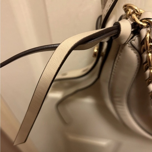 Michael Kors Jagger Crossbody Pebble Leather Greige Purse - Picture 7 of 13